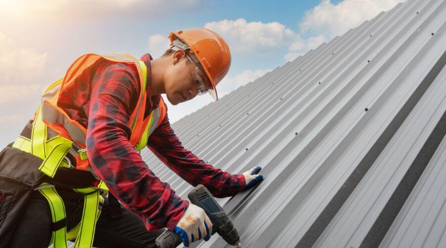 Owens Corning roofing contractor in Foster City, MI